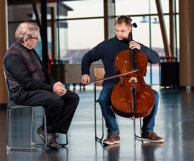 Valokuvaaja Lahti - Kielipolku-lehteen ja uutiskirjeeseen